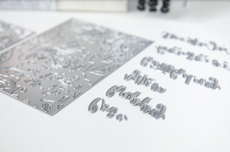 SIZZIX BIG SHOT STARTER KIT LIMITED EDITION GRAY & ROSE GOLD - Image 3